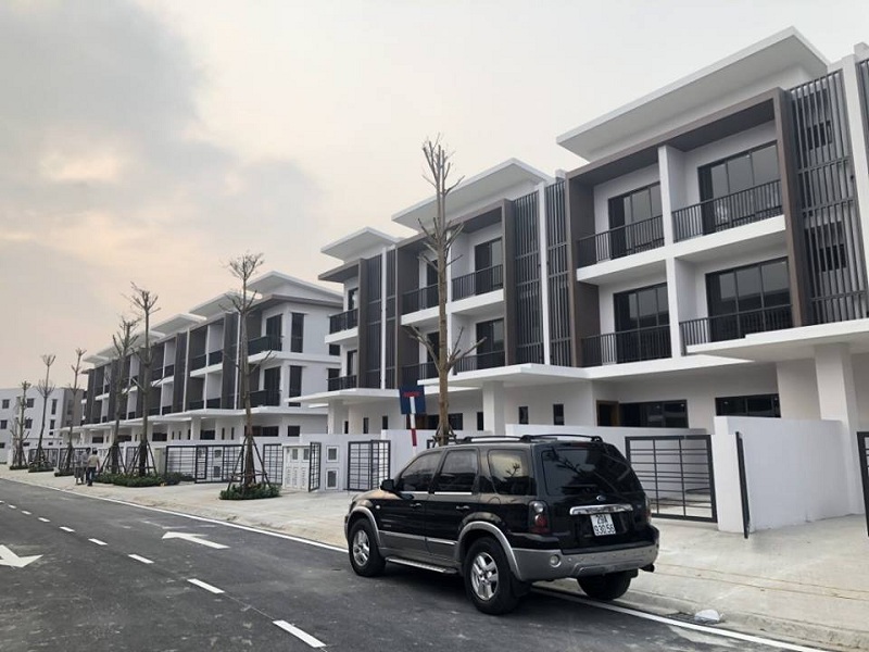 liền kề hướng Nam